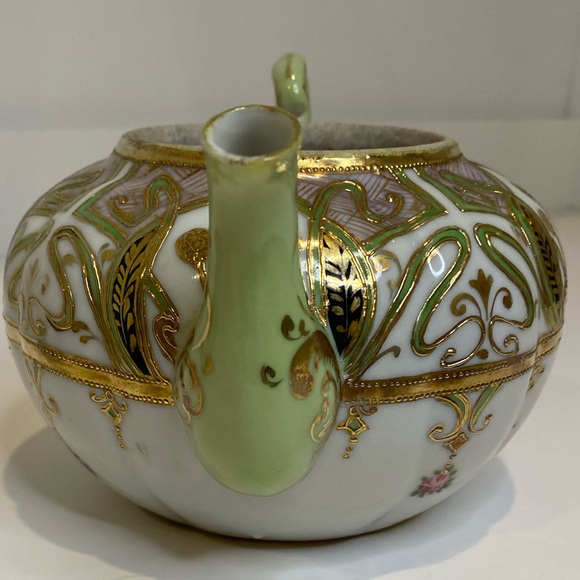 EUC Antique Nippon Hand Painted Moriage Style Teapot Gold Green Pink Black - Picture 6 of 13